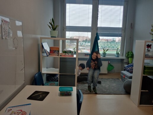 751b69c1 dbbd 49ec a248 18ecf0761bca uai