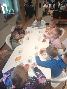 864e60e4 96f6 4d41 9f28 18f8c3595de3 uai