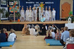 56f77f5b-407b-474c-89e3-6d0a9bb15775 18 56f77f5b 407b 474c 89e3 6d0a9bb15775 uai