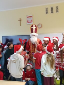 9f4ab3ef add2 418e a73b c30e973c1ea1 uai