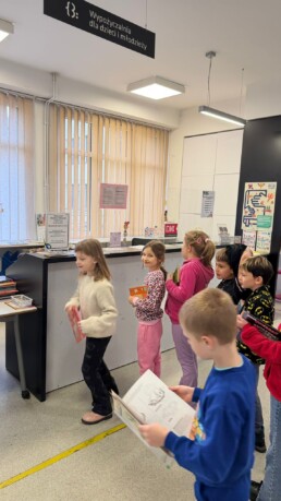 b8ff433e-f747-4f6c-a340-f29ce901f111 12 b8ff433e f747 4f6c a340 f29ce901f111 uai