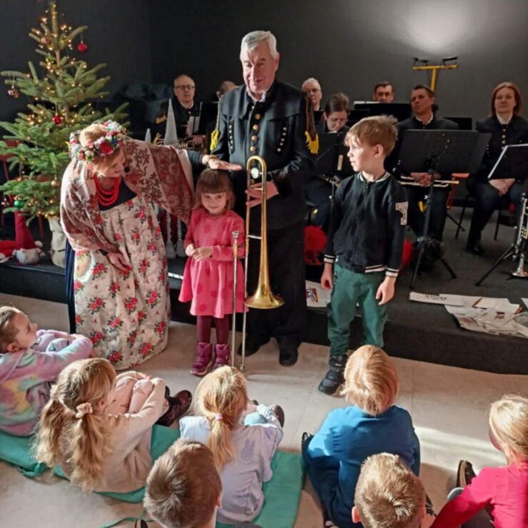 Warsztaty muzyczne z orkiestrą KWK Knurów 1 d4a73a6a 3bd5 4667 bf95 bdc48d70cbe6 uai