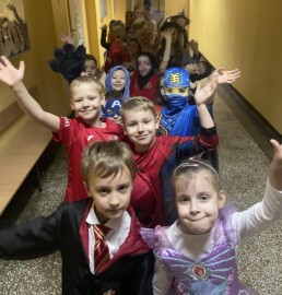 IMG E9047 scaled uai