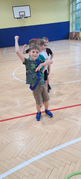 IVPW9382 6 IVPW9382 uai