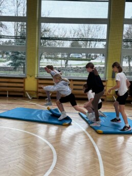 KQZY6560 7 KQZY6560 uai