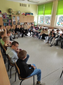 LJJT1751 6 LJJT1751 uai