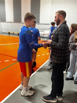 MVYL4414 7 MVYL4414 uai