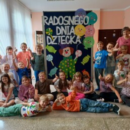 Szkolny Duszek odwiedził grupę Smerfów 2 RTON6467 uai