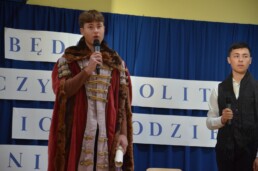 KZEK1390 18 KZEK1390 uai